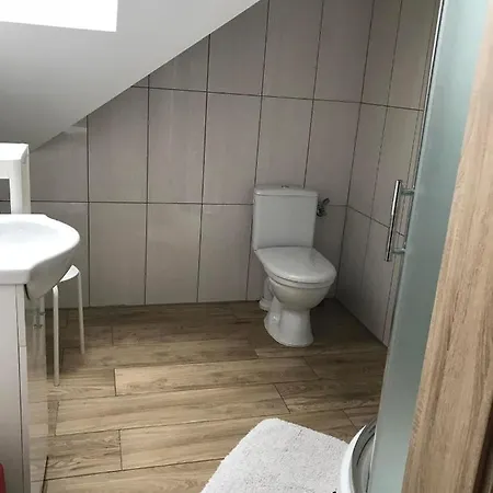 Goscinne U Izy Apartamento Łeba